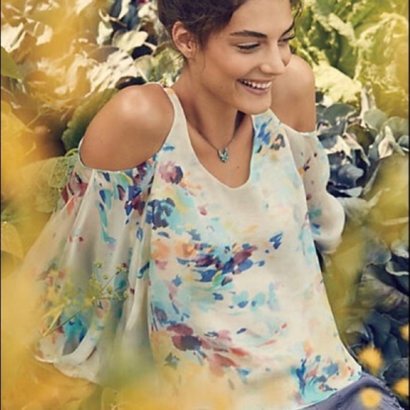 Anthropologie Tops - Anthropologie • Maeve watercolor silk top blouse
